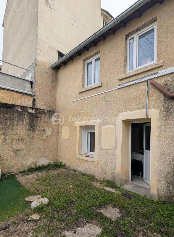Appartement à VILLEURBANNE