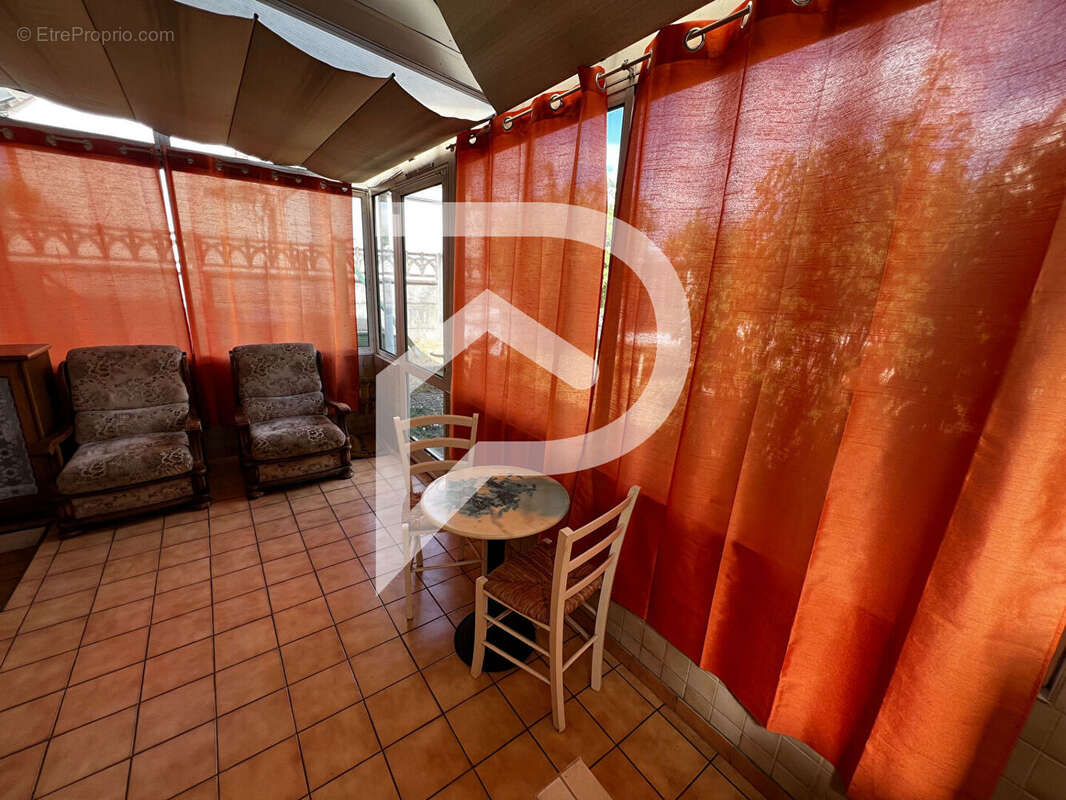 Maison à VIRY-CHATILLON