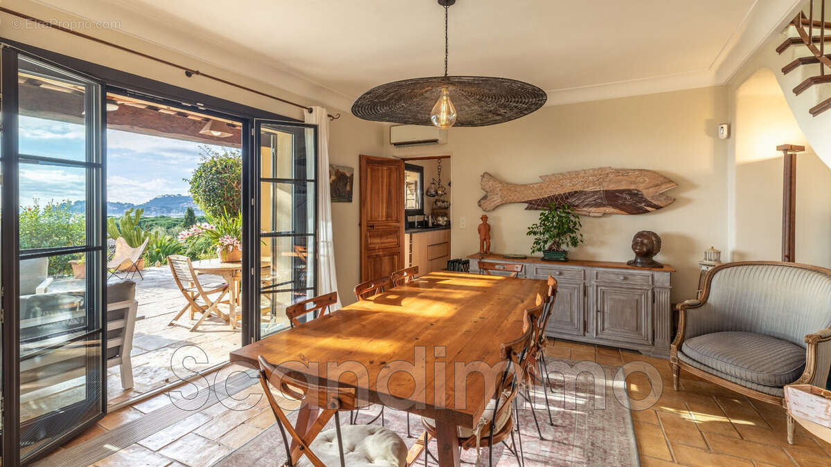 Maison à CAVALAIRE-SUR-MER