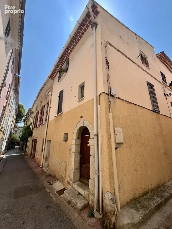 Maison à LA VALETTE-DU-VAR