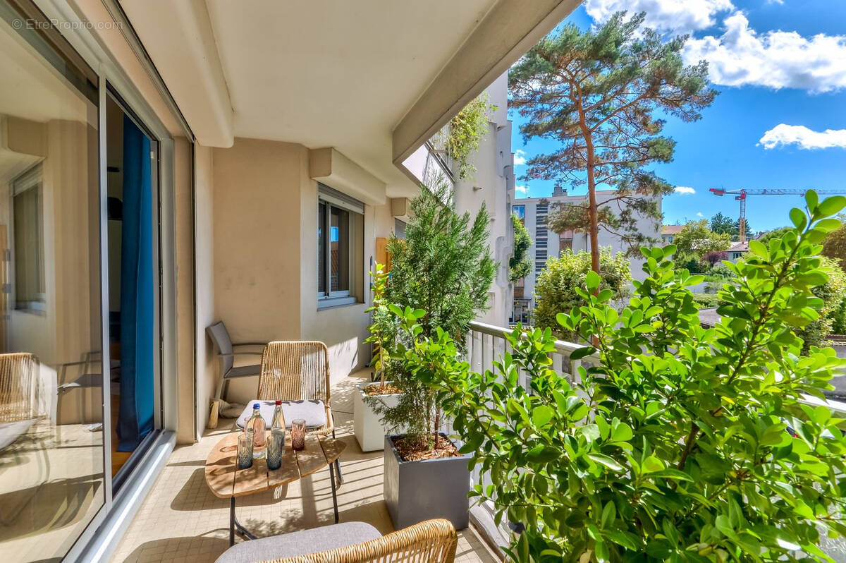 Appartement à TASSIN-LA-DEMI-LUNE
