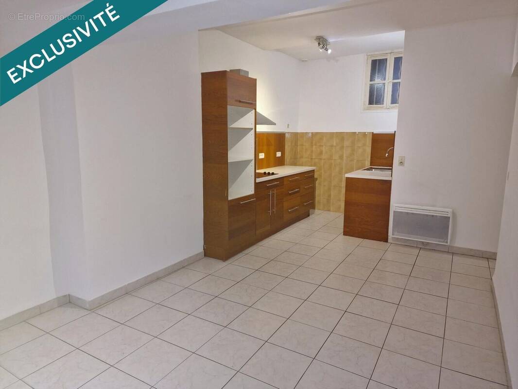 Photo 1 - Appartement à CUERS