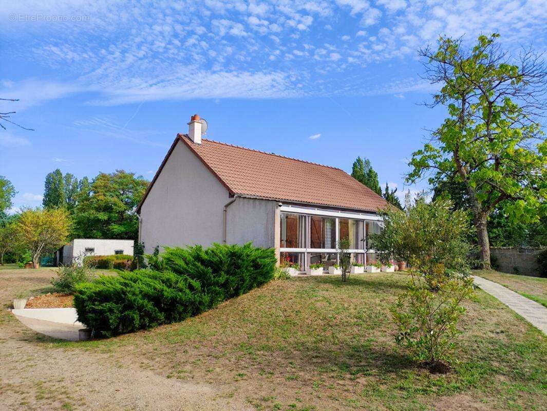 Maison Barrou 5 pièce(s) 89 m2 - photo 3