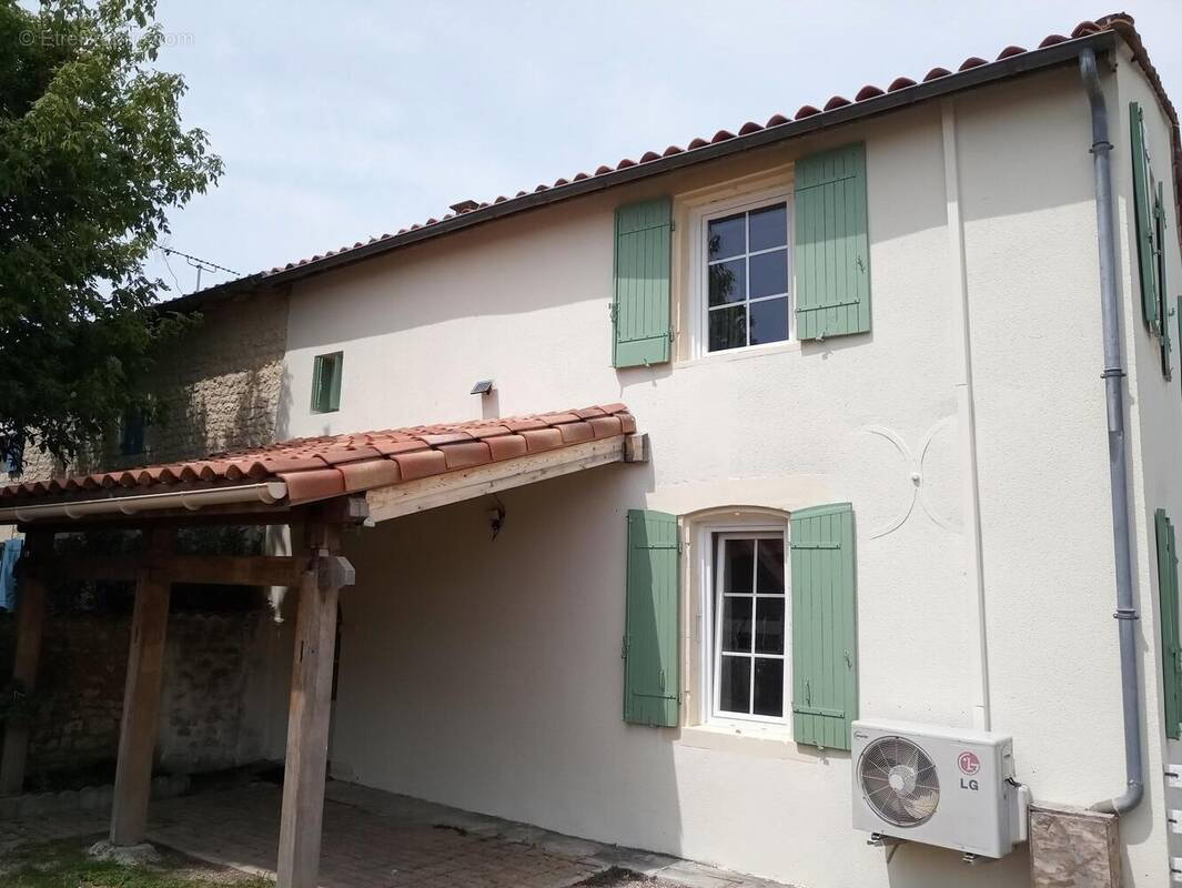 Photo 1 - Maison à MOSNAC