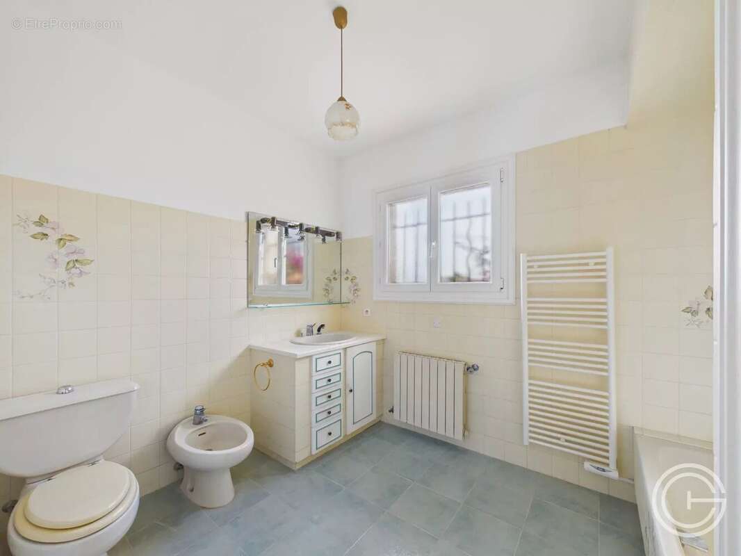 Maison à LA COLLE-SUR-LOUP