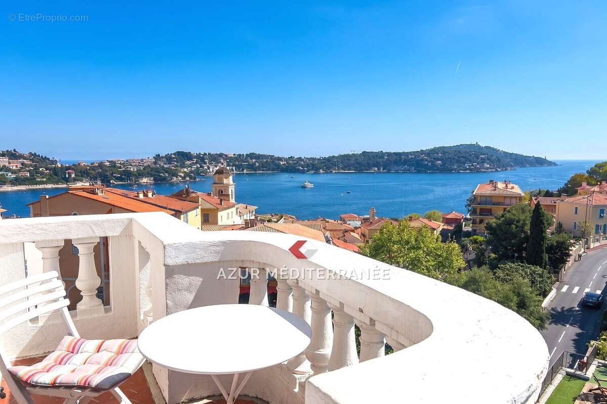 Appartement à VILLEFRANCHE-SUR-MER