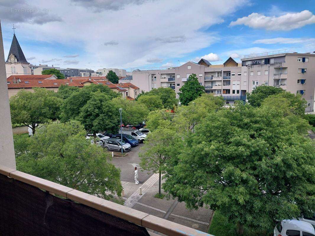 Appartement à VENISSIEUX
