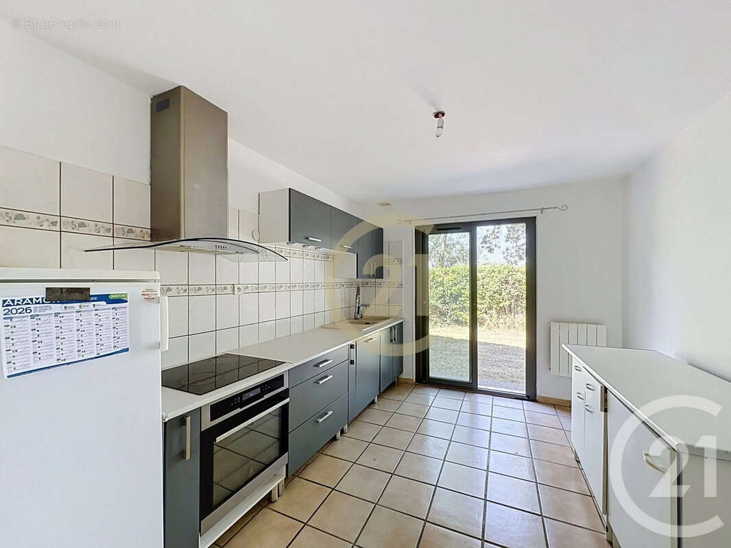 Maison 152 m² à Aramon  - photo 9
