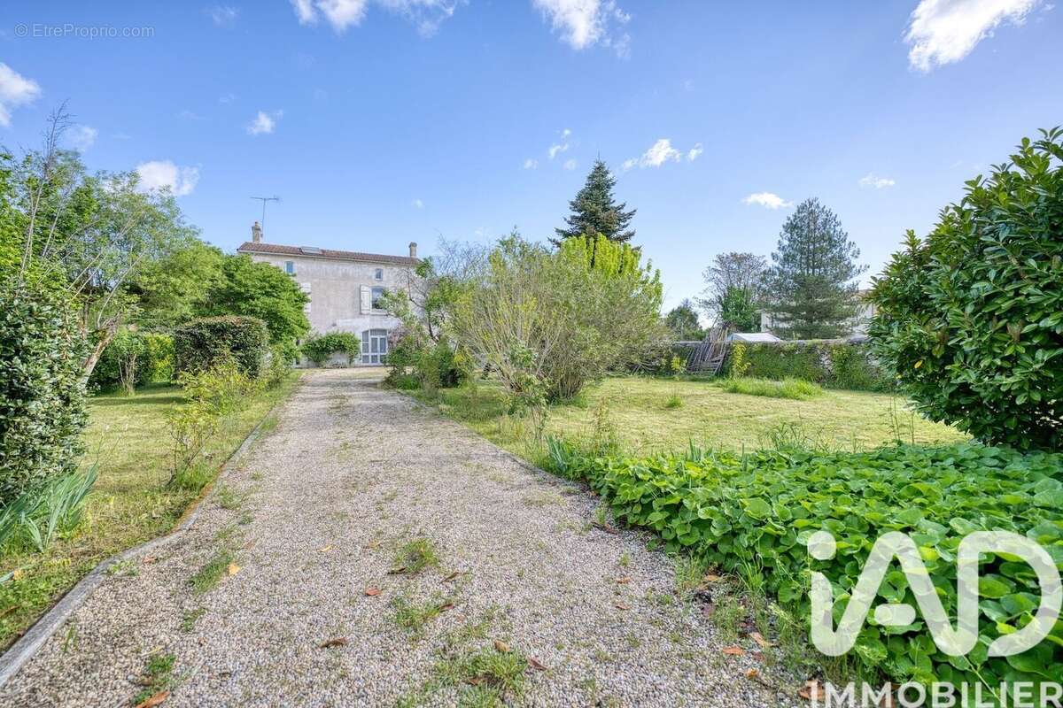 Photo 5 - Maison à VIRELADE