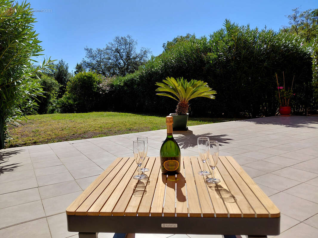 Appartement à SAINT-RAPHAEL