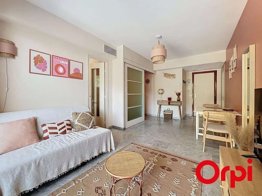 Appartement à MENTON