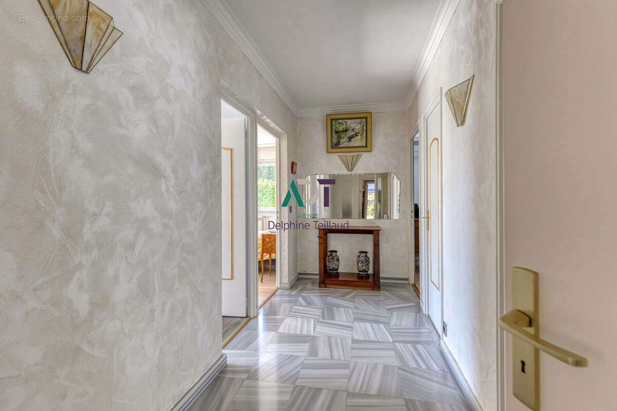Maison 186 m² à Meylan  - photo 9