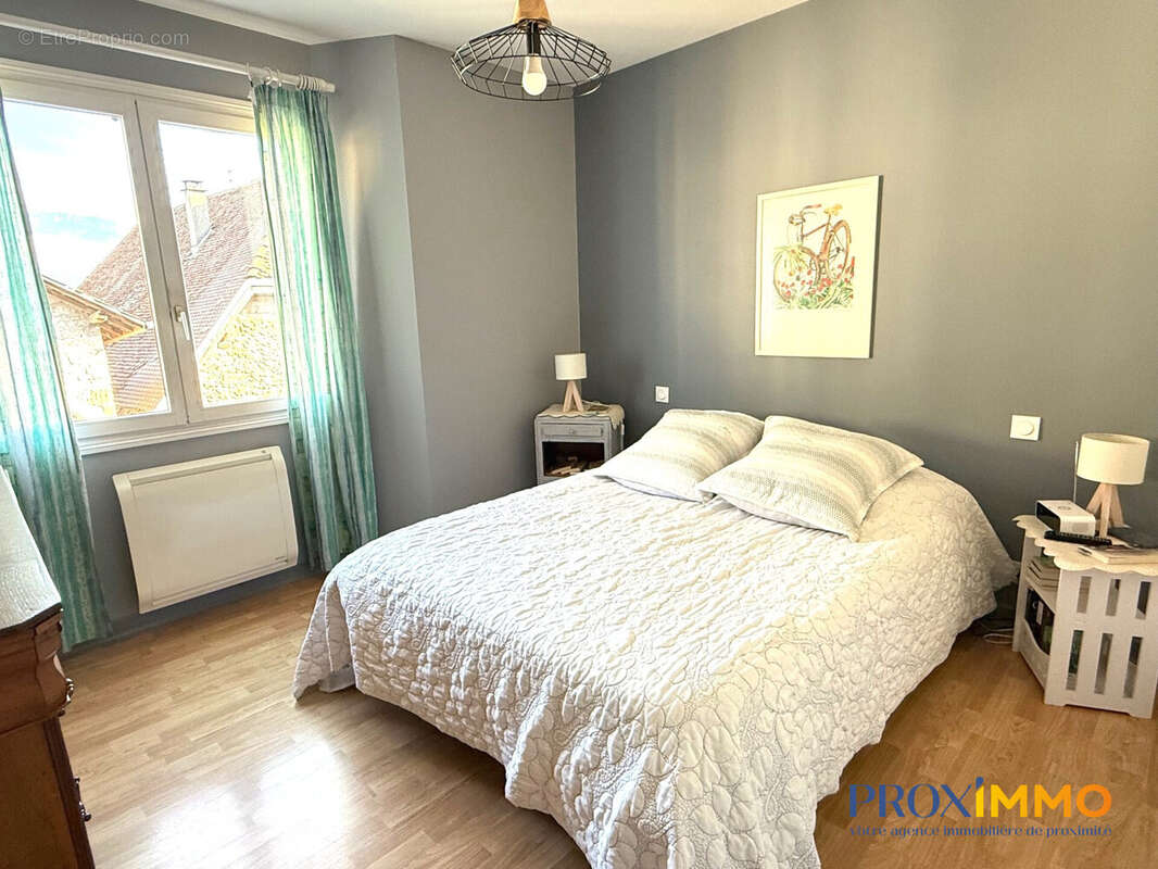 Maison 120 m² à Miribel-Les-Echelles  - photo 6