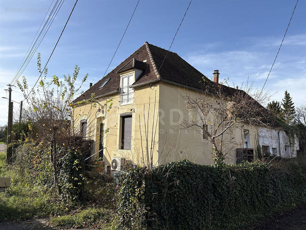 Maison à SAINT-FLORENTIN