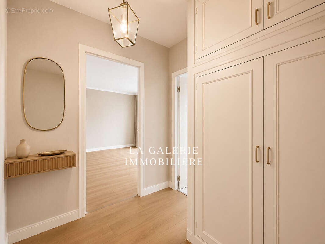 Appartement à PUTEAUX