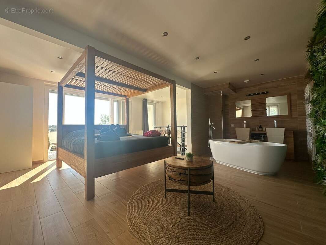 Maison à CHARTRETTES