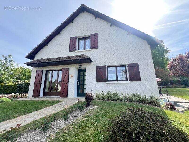 Maison à CHATELLERAULT