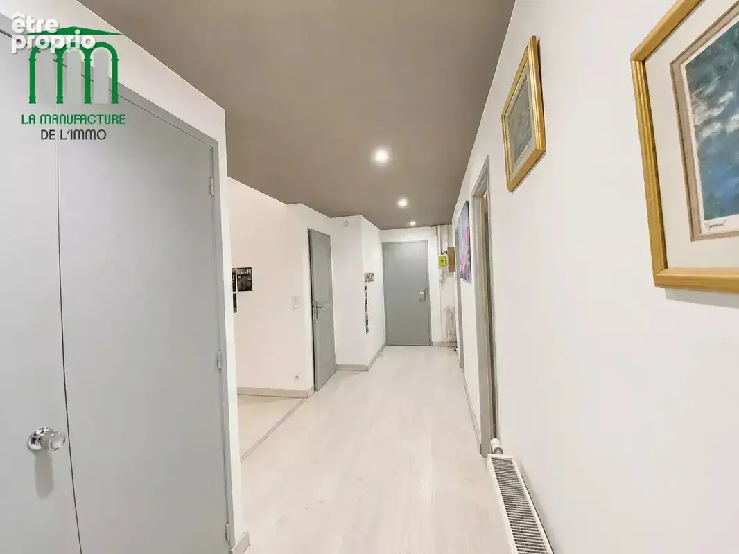 appartement F6 traversant et lumineux avec balcon / saint-étienne hyper centre - photo 6