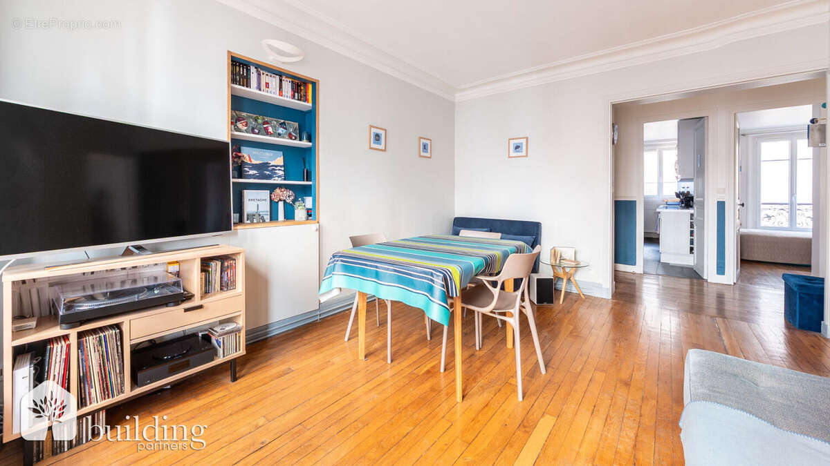 Appartement à LEVALLOIS-PERRET