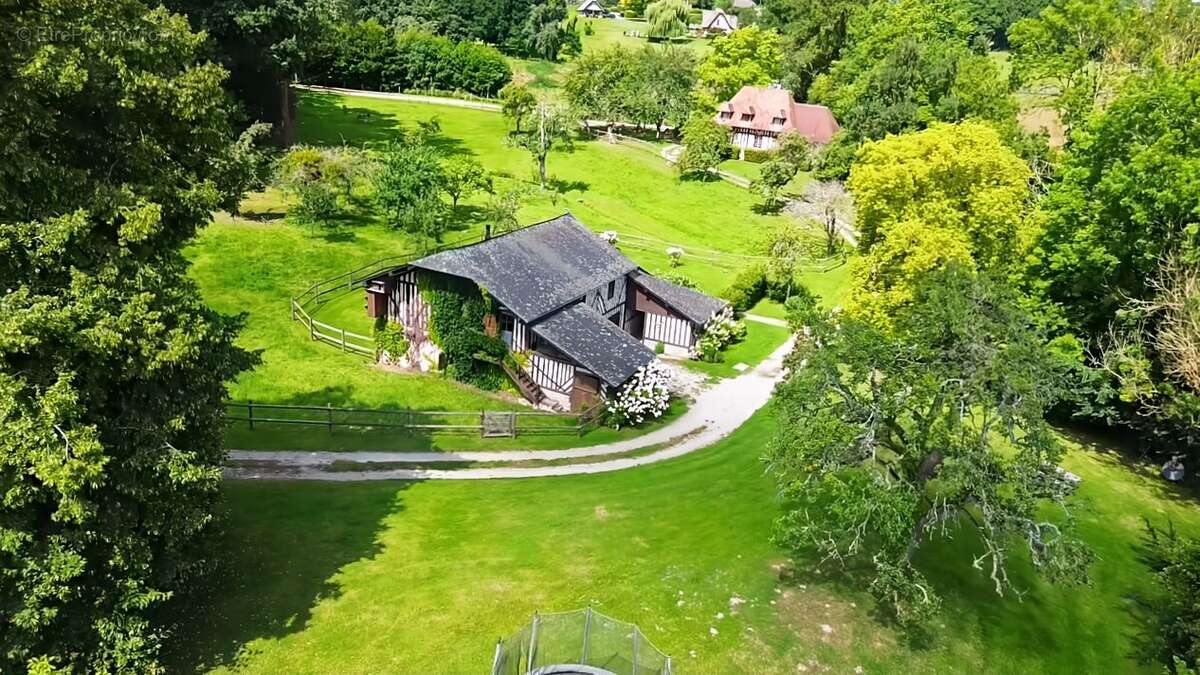 Ancien pressoir dans la belle campagne de Pont-L'évêque - photo 3