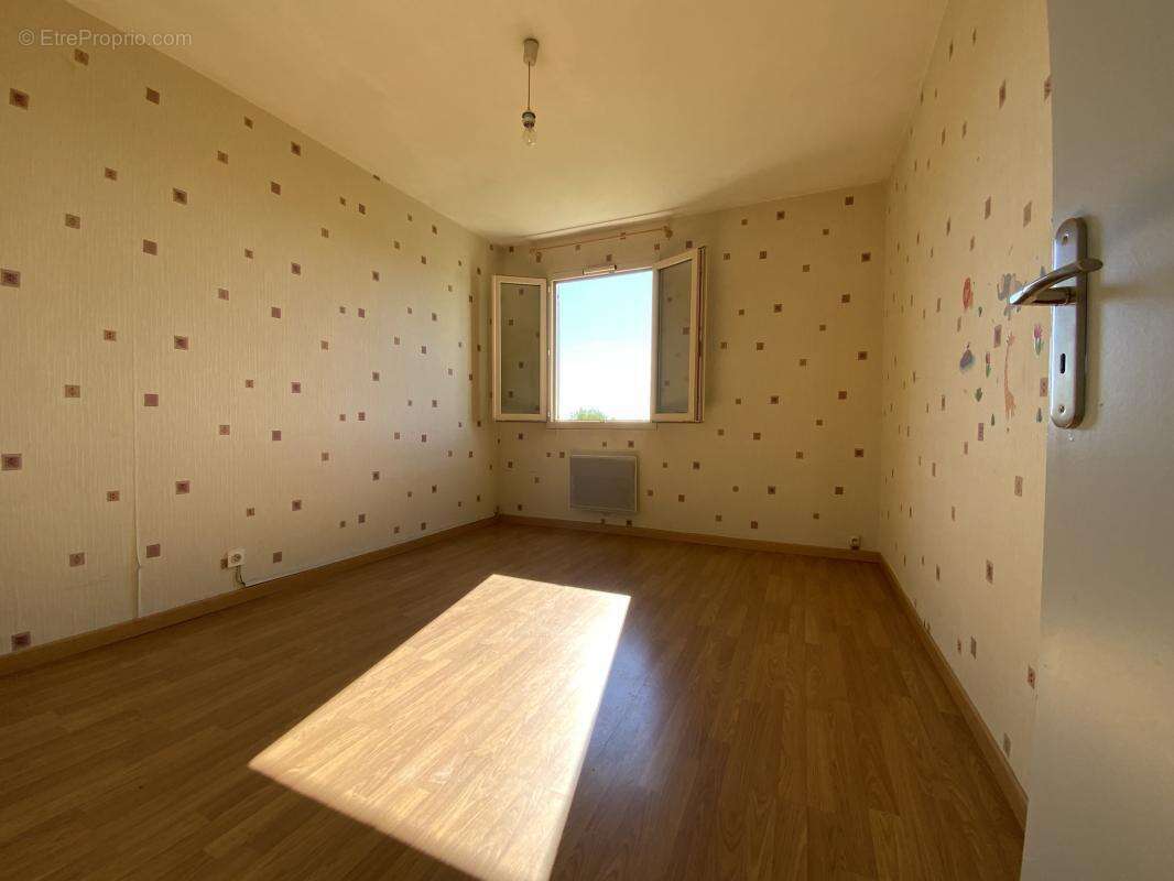 Maison à LE PALAIS-SUR-VIENNE