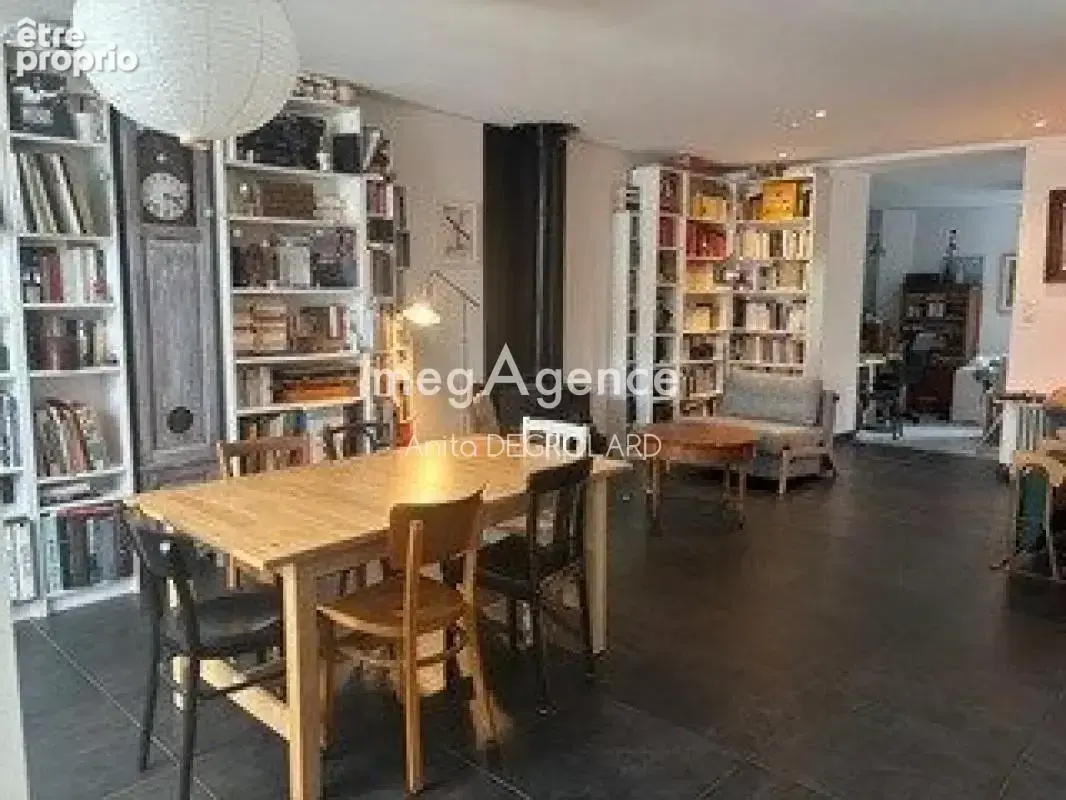 La roche-sur-yon –  maison cinq chambres - quartiers vélodrome / gare la roche sur yon - photo 3