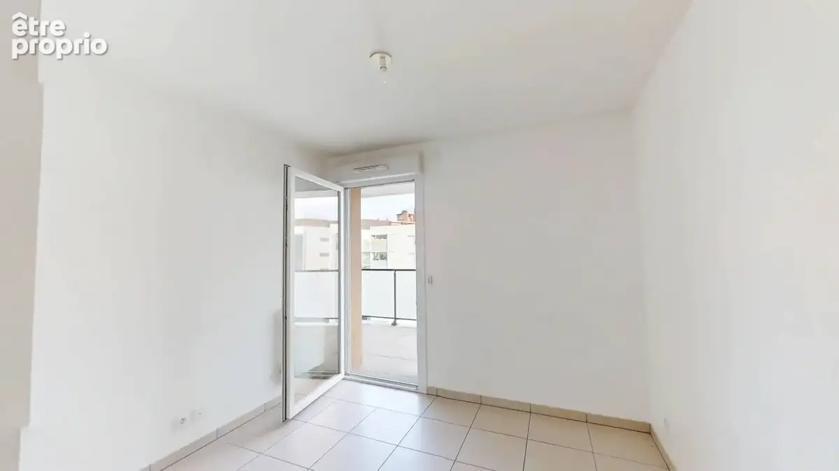 Appartement 3 pièces 69 m² à vendre à Thonon-Les-Bains (74200) - photo 3