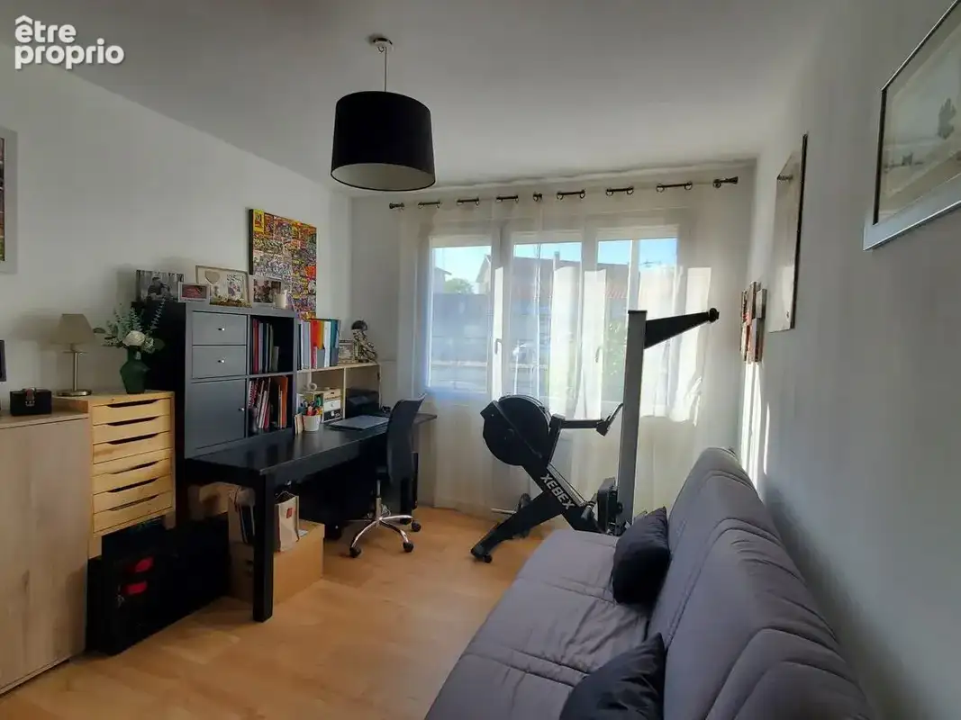 À Saint-Cybard, une maison rénovée pour simplement profiter - photo 13