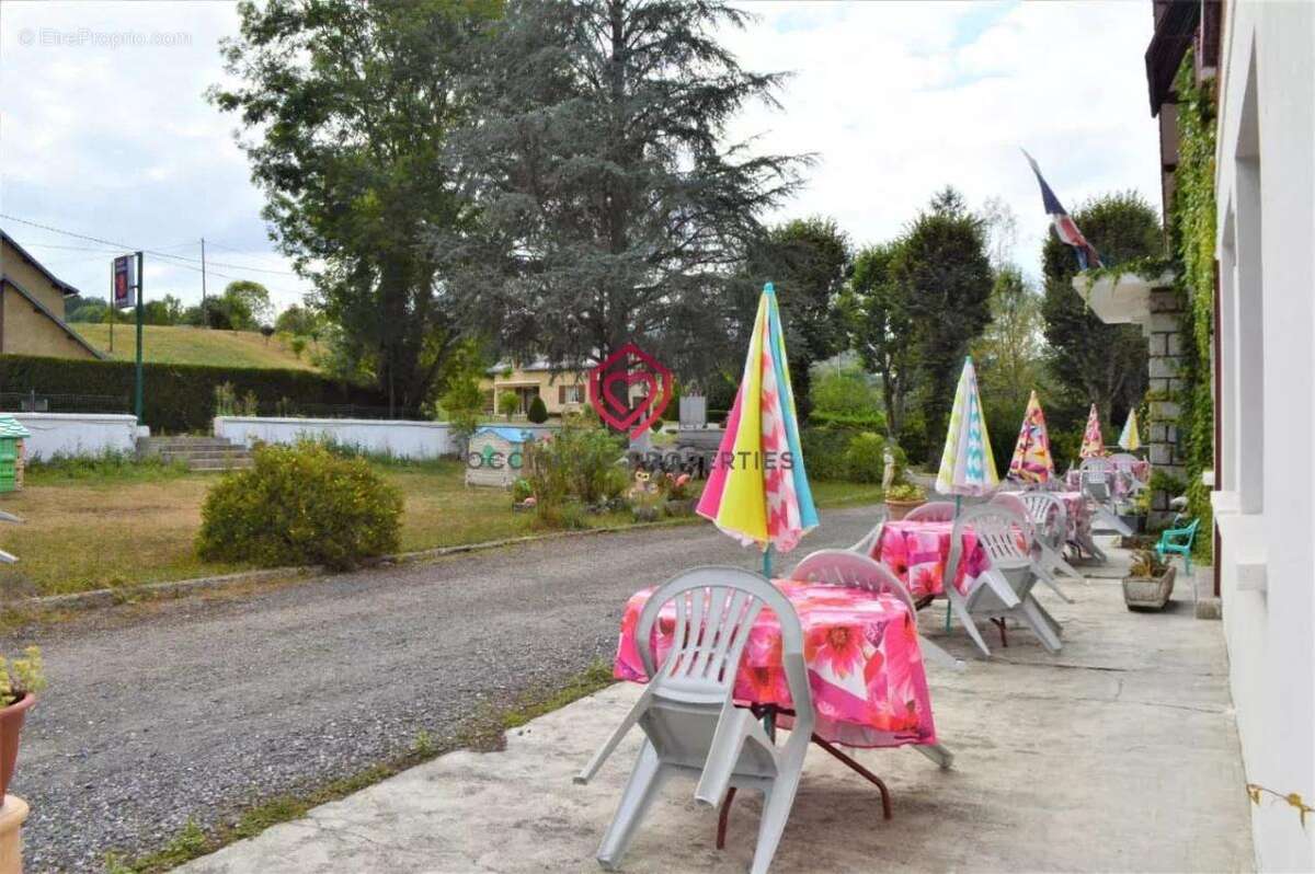 Commerce à MASSAT