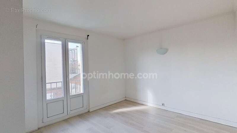 Appartement à LE RAINCY