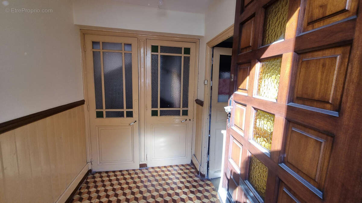 Maison à LEZIGNAN-CORBIERES