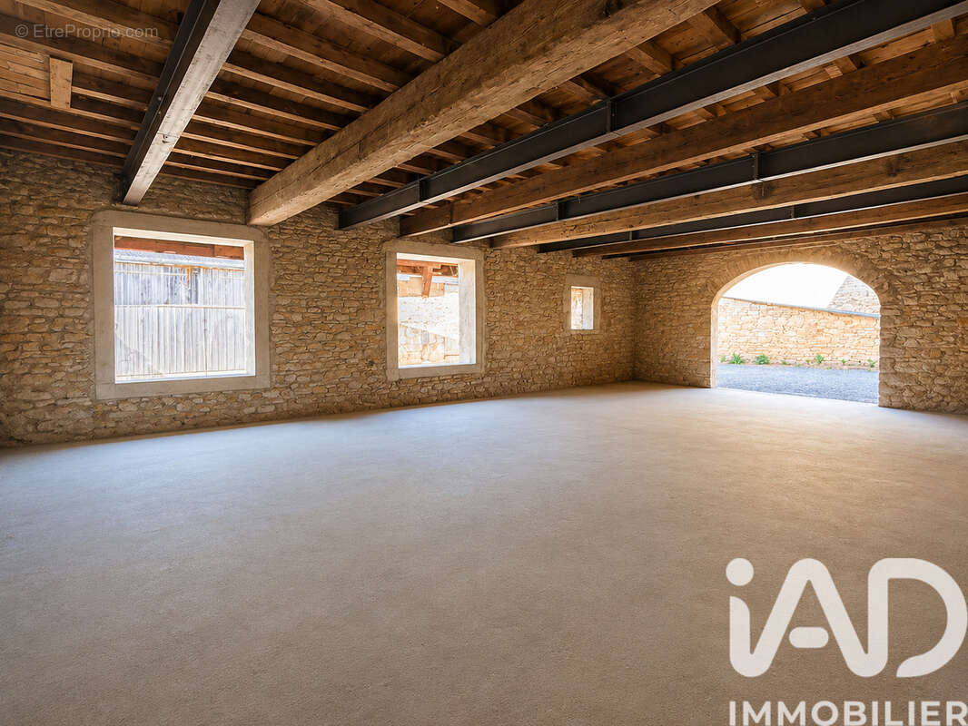 Photo 2 - Appartement à ALBIGNY-SUR-SAONE
