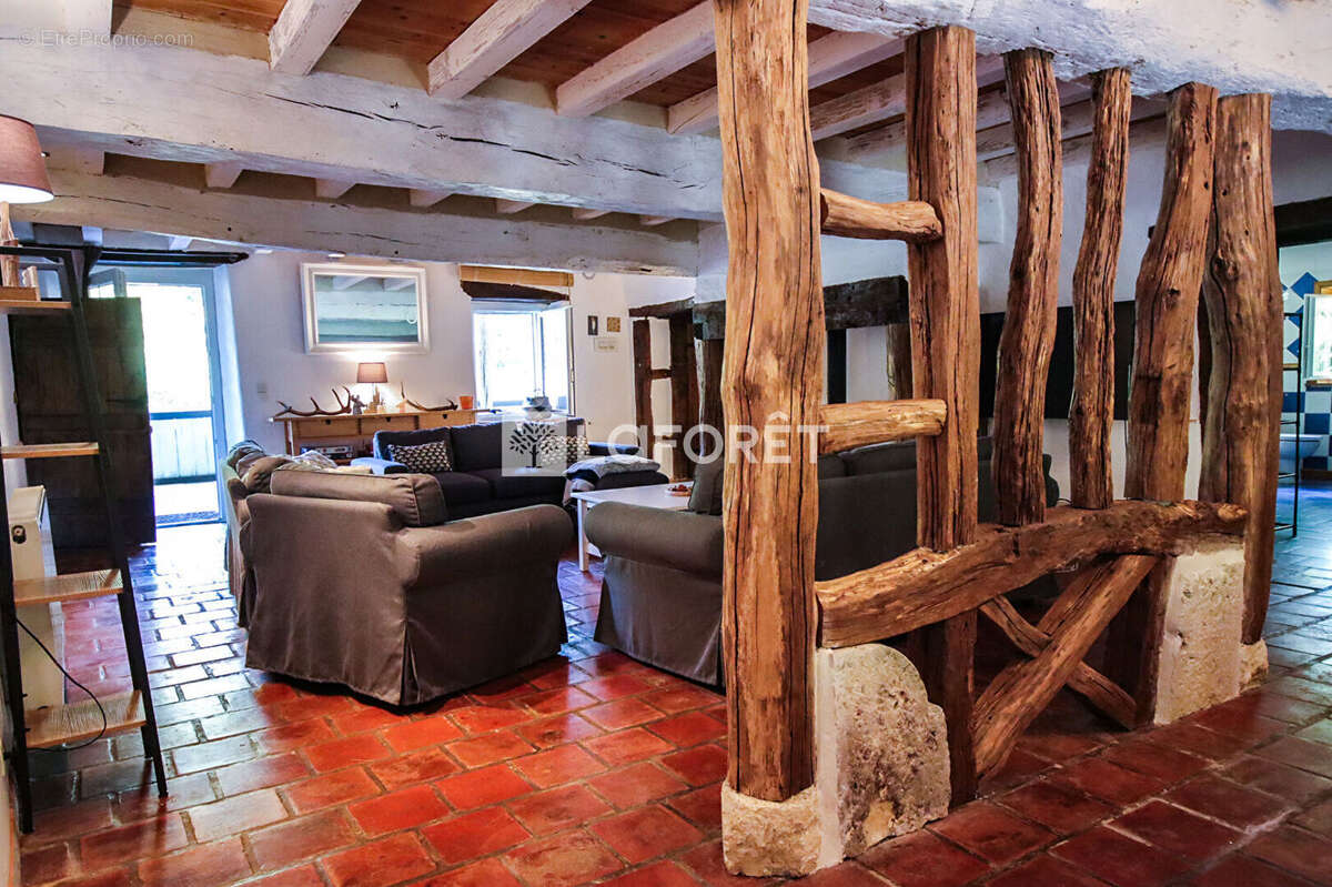 Maison à CASTELJALOUX