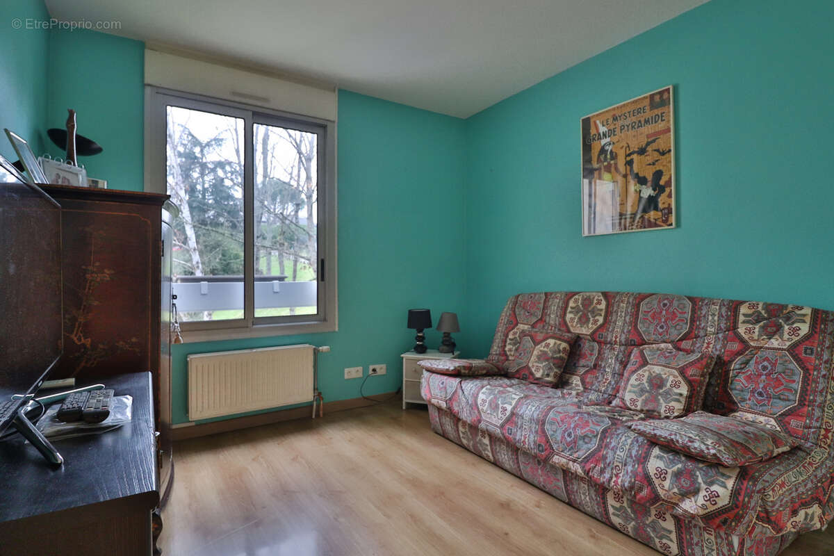 Appartement à CHARBONNIERES-LES-BAINS