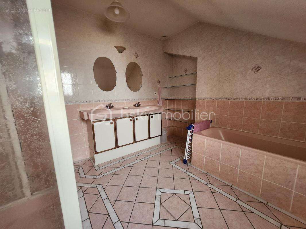 Maison à LA MACHINE