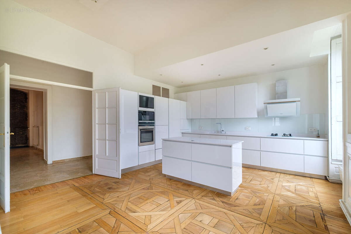 Appartement à LYON-1E