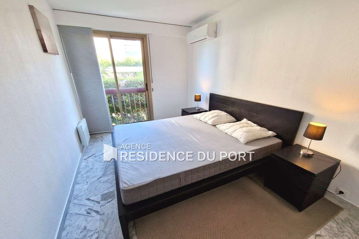 Appartement à MANDELIEU-LA-NAPOULE