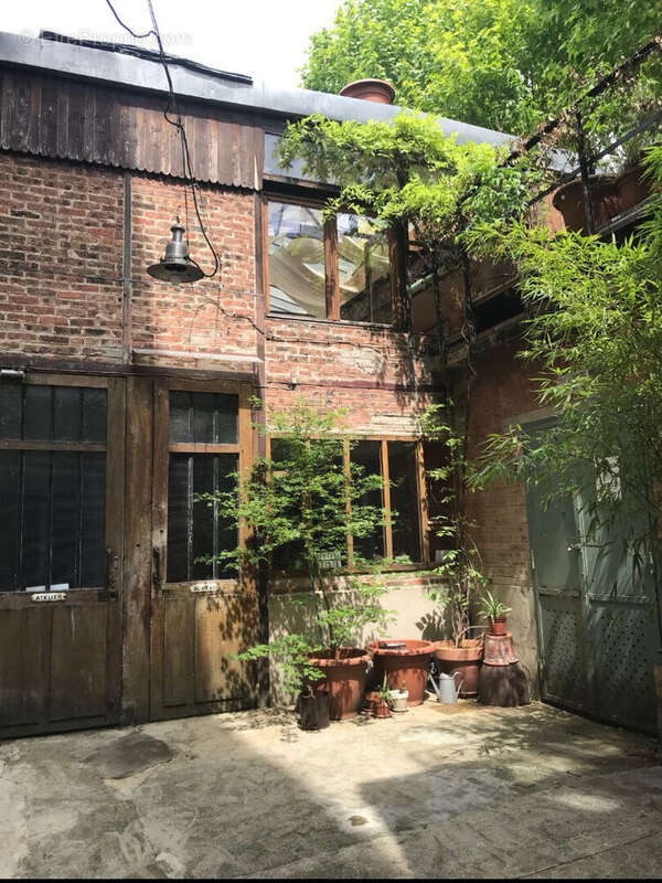 Commerce à MONTREUIL