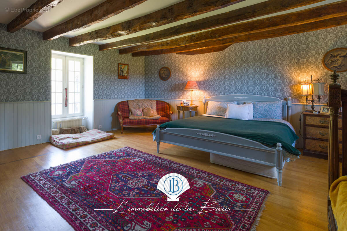 Maison à MINIAC-MORVAN