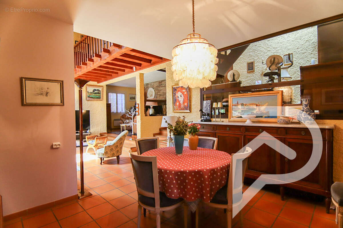 Maison à L&#039;ISLE-JOURDAIN