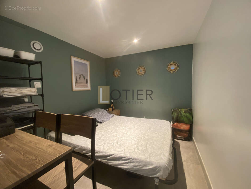 BELLEGARDE   Villa familiale avec vue dégagée, piscine, dépendance T2 et vaste garage - photo 14