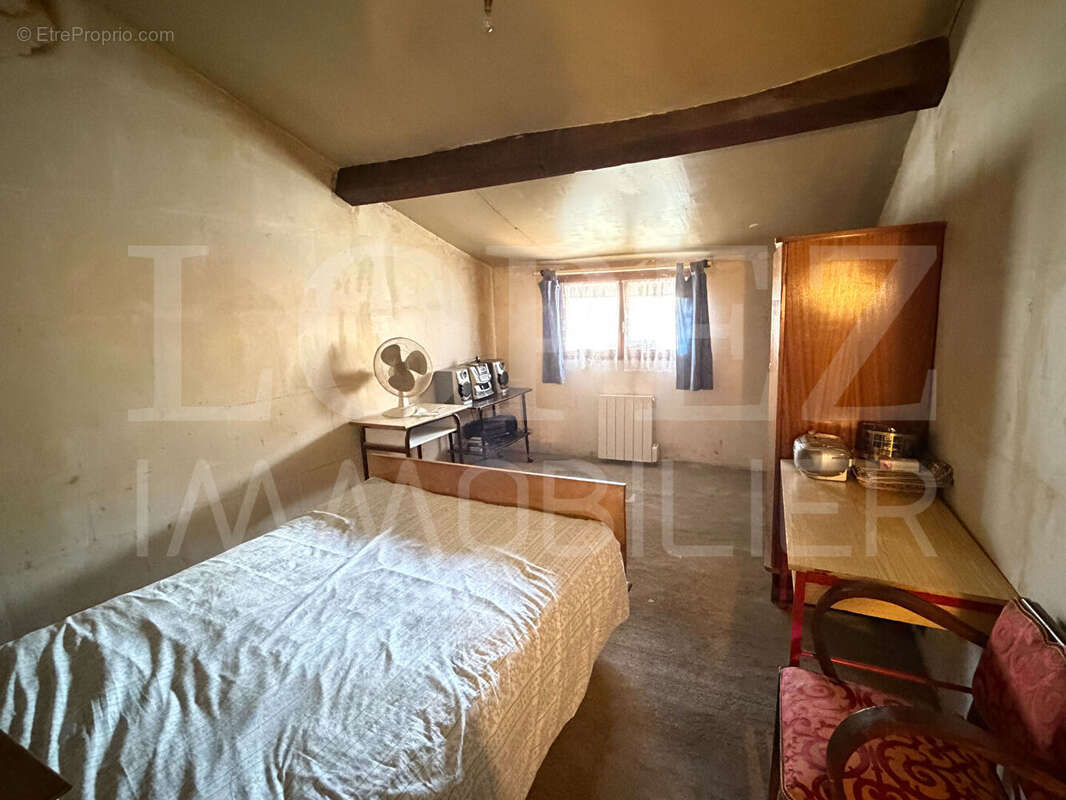 Maison à LABRUGUIERE