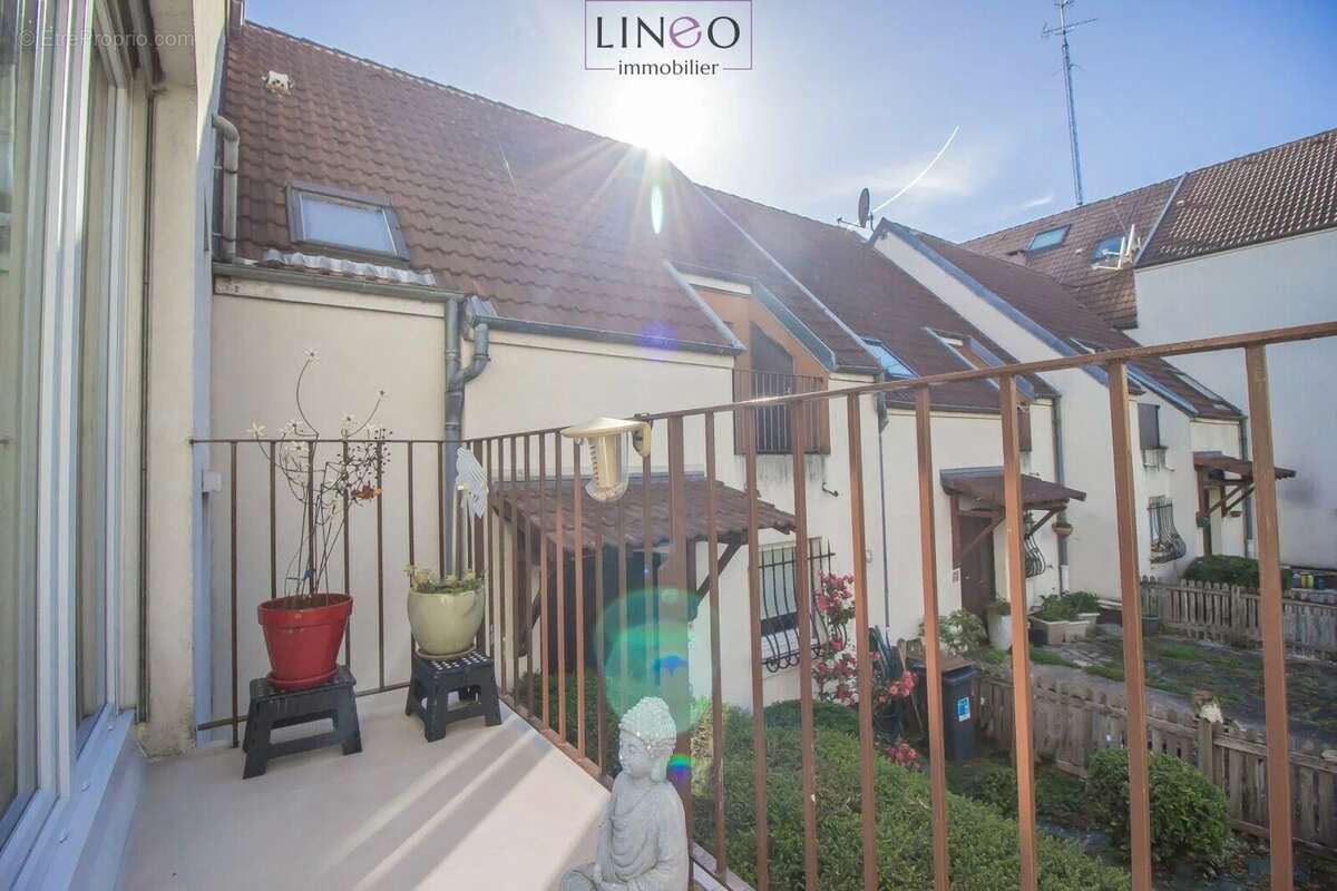 Appartement à THIAIS