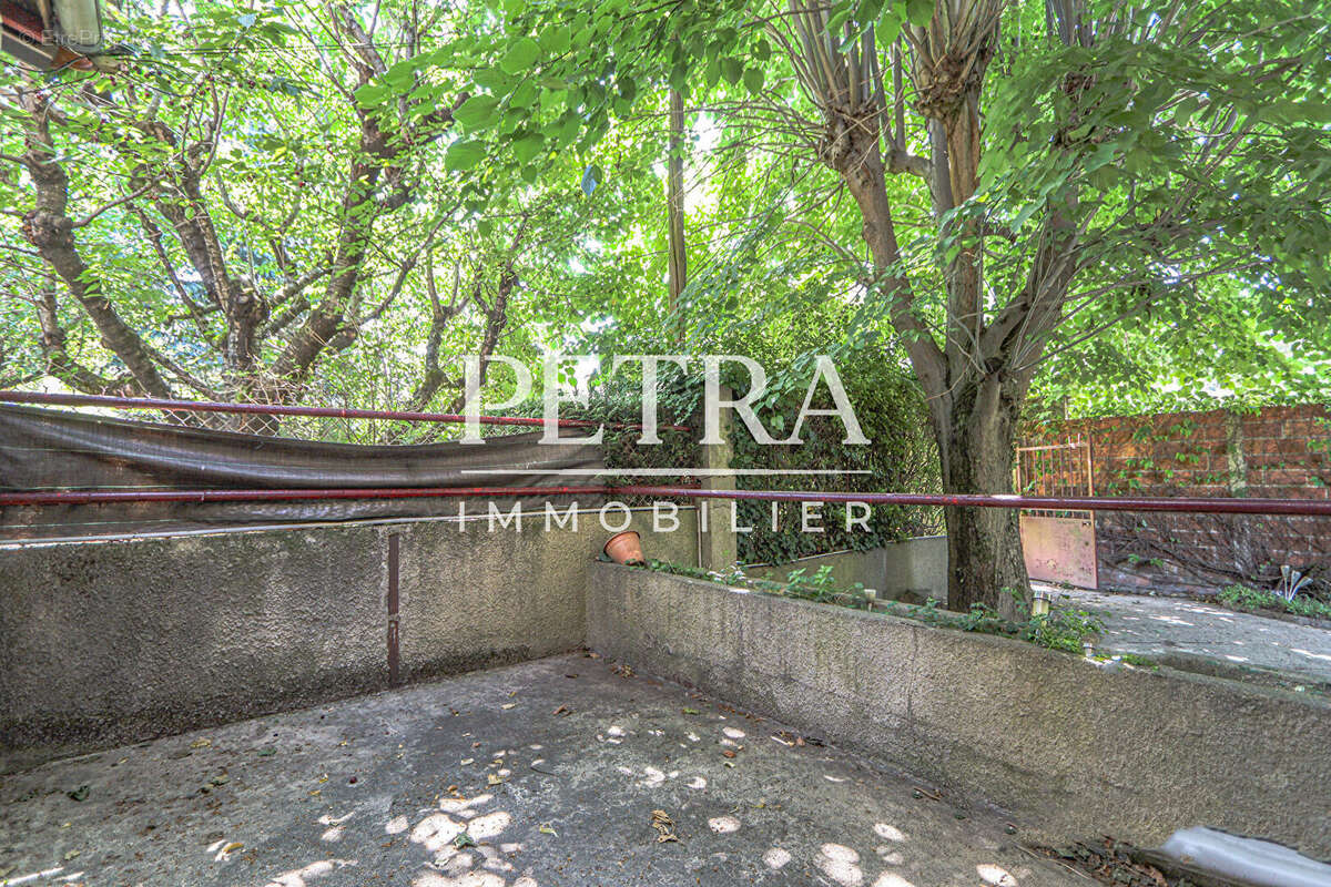 Maison à L&#039;HAY-LES-ROSES