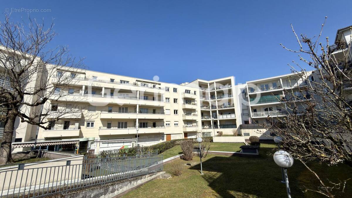 Appartement à CRAN-GEVRIER