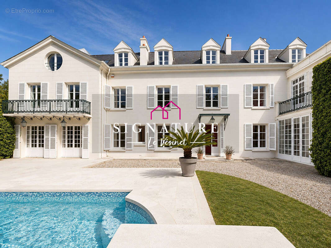 Maison à LE VESINET
