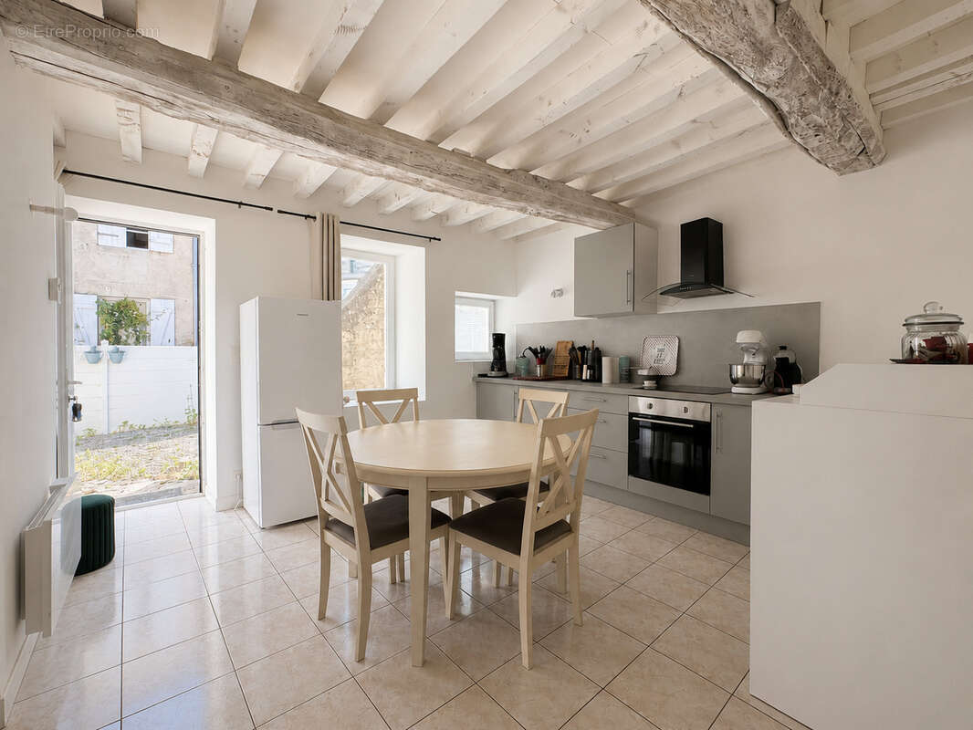 Maison de bourg avec extérieur - photo 3