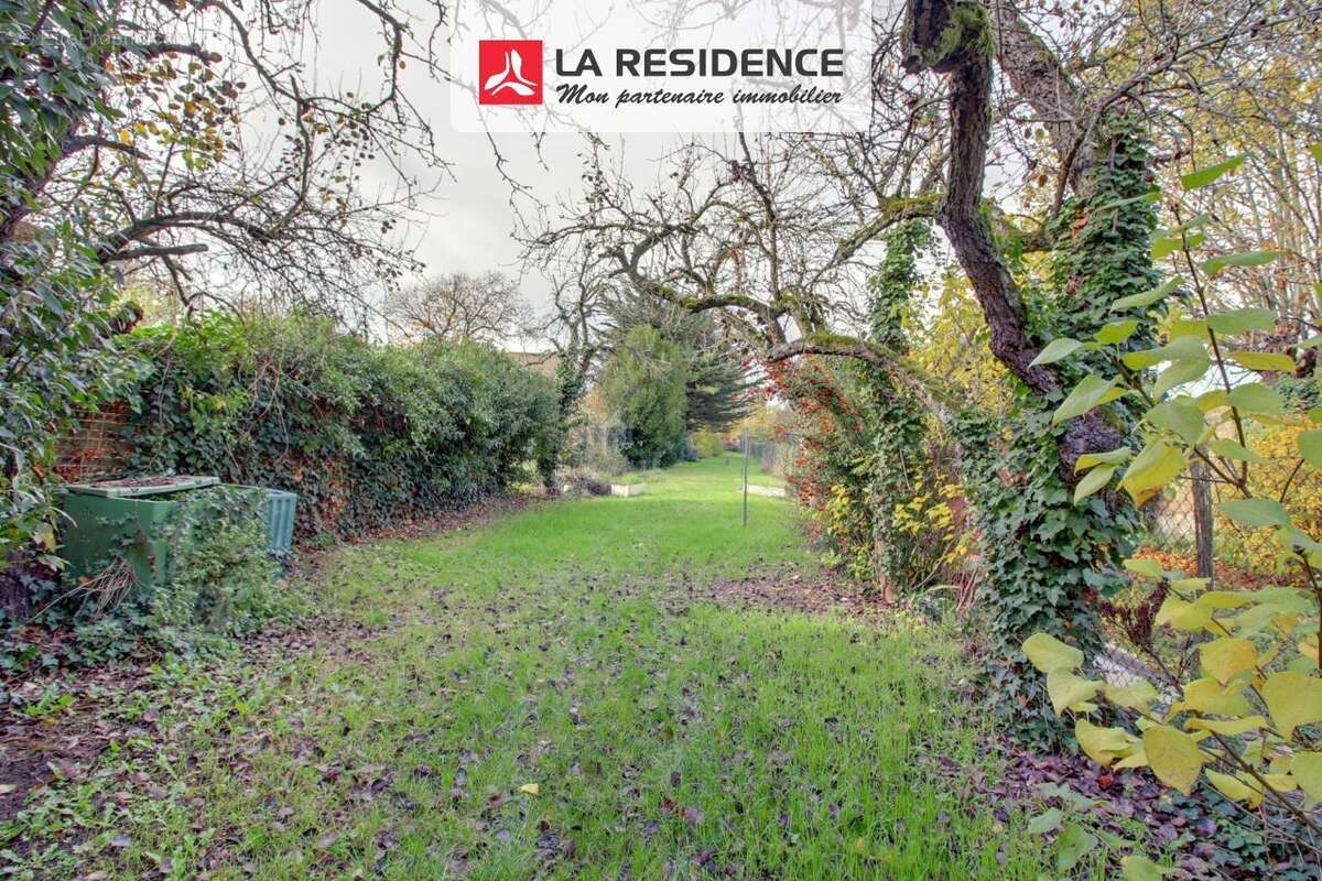 Maison à LES MUREAUX