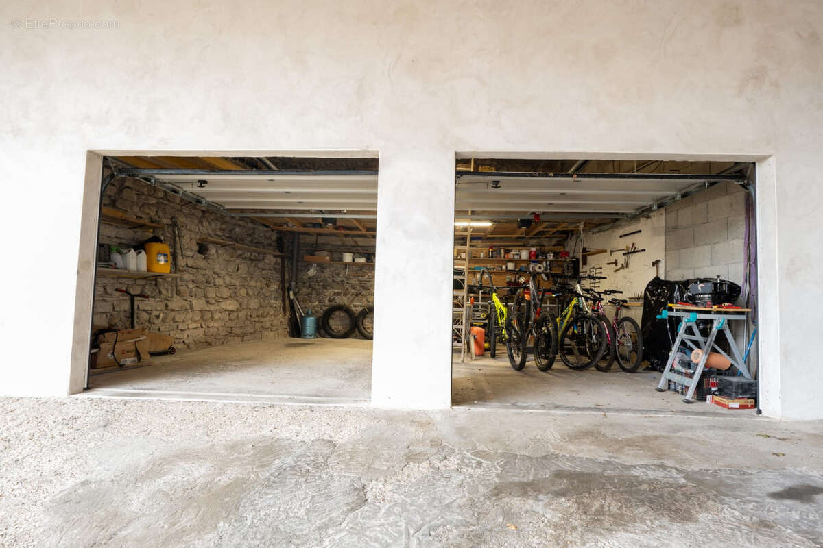 Maison à AMBERIEU-EN-BUGEY