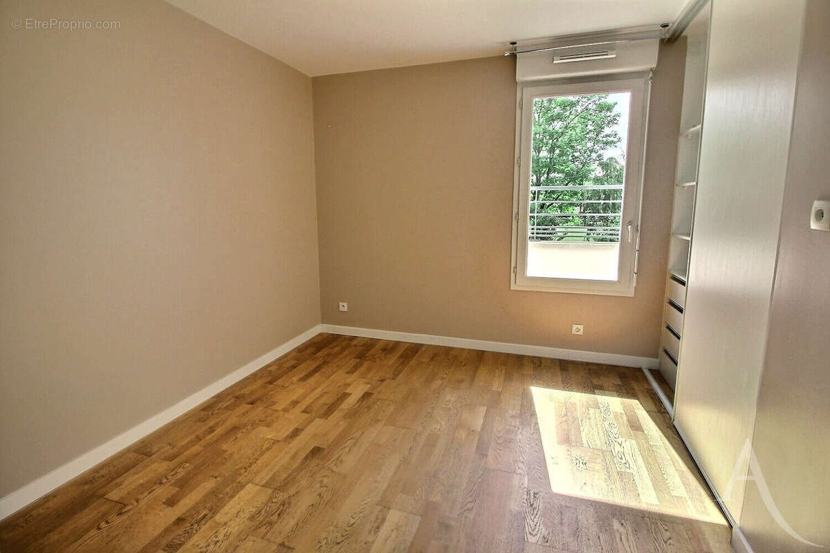 Appartement à THIAIS